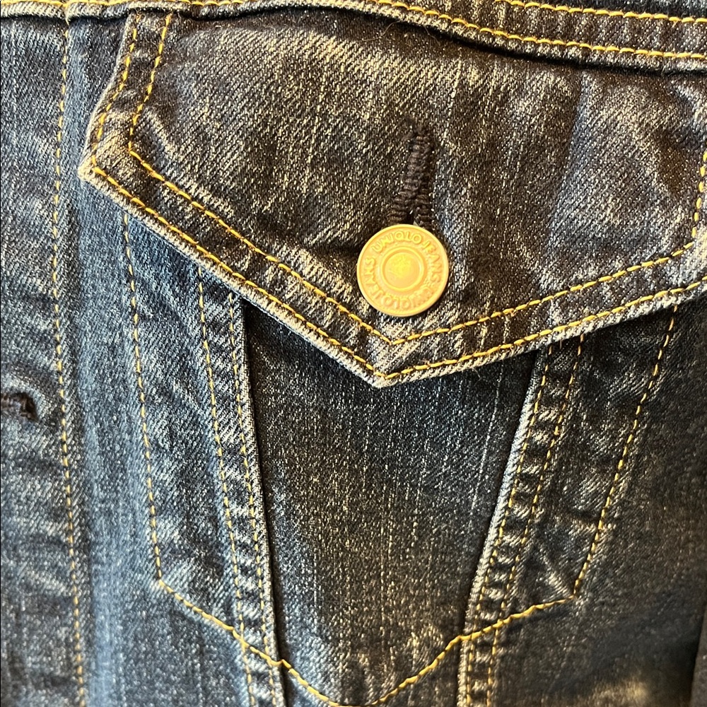 Uniqlo Dark Blue Denim Jacket Like New Size Small - Picture 3 of 13